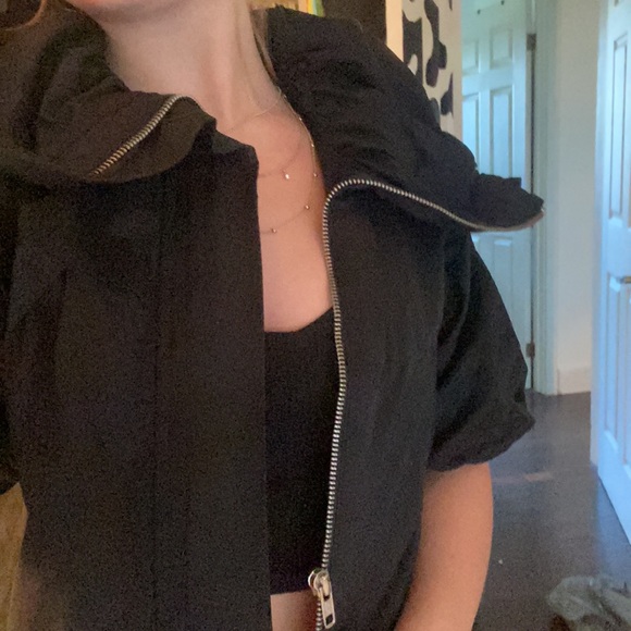 ELLE black jacket - Picture 2 of 2